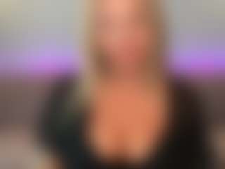 chloekiss's Live Sex Cam Show