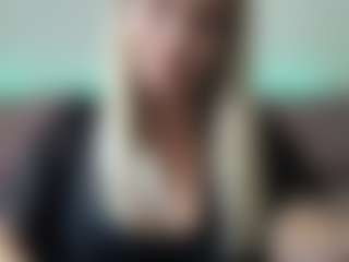 Live cam show with chloekiss - Cuckold on Gym Cam Girls