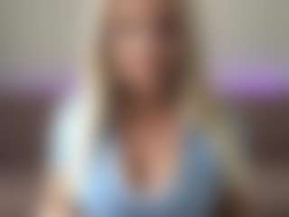 chloekiss's Live Sex Cam Show