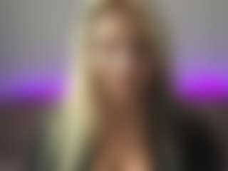 chloekiss's Live Sex Cam Show