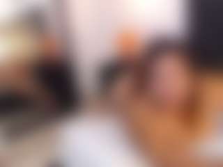 Live cam show with CurvyTemptation - New Toys on Soda Cam