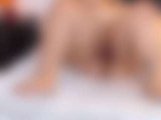 CurvyTemptation's Live Sex Cam Show