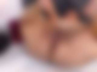 CurvyTemptation's Live Sex Cam Show