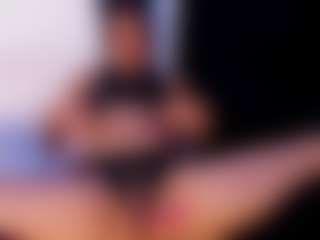 Live cam show with hellokitty900 - Thin on Uber Horny