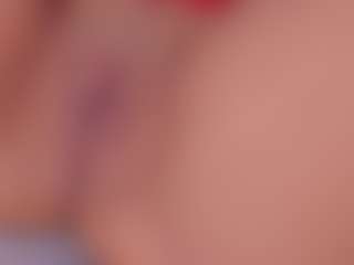 Live cam show with hellokitty900 - Thin on CamwithHer