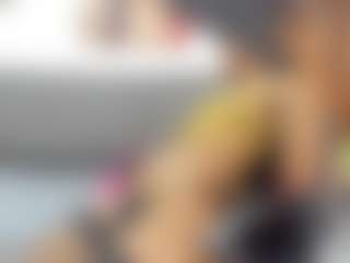 iisabella-noa's Live Sex Cam Show