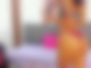 Live cam show with iisabella-noa - Butt Plug on Camsoda