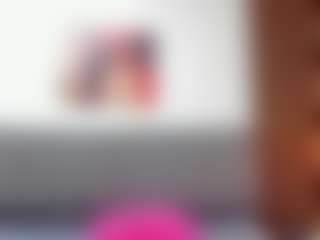 Live cam show with iisabella-noa - Eating Pussy on EXY