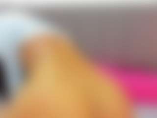 iisabella-noa's Live Sex Cam Show