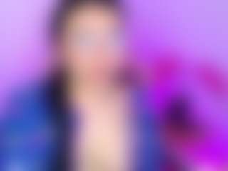 Nahia-Brm's Live Sex Cam Show