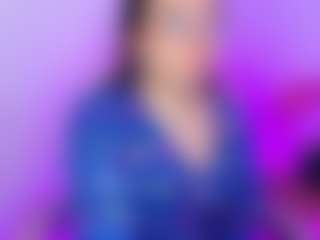 Nahia-Brm's Live Sex Cam Show