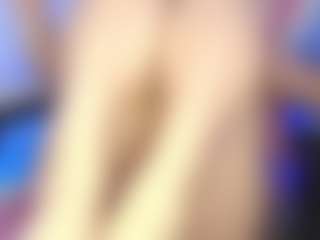 Nahia-Brm's Live Sex Cam Show