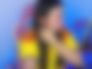 Nahia-Brm's Live Sex Cam Show