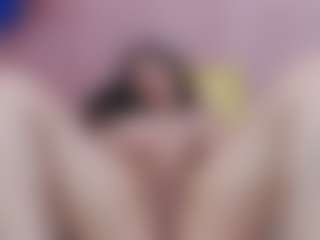 Live cam show with Nahia-Brm - Role Play on xDating
