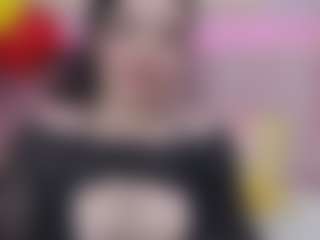 Live cam show with Nahia-Brm - Role Play on Camsoda