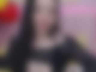 Live cam show with Nahia-Brm - Upskirt on parknlotfishbdy