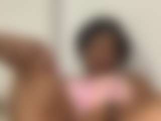 PlatinumKitti's Live Sex Cam Show