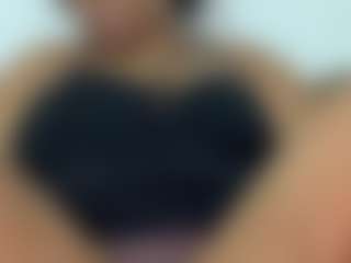 PlatinumKitti's Live Sex Cam Show