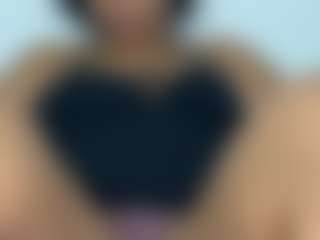 PlatinumKitti's Live Sex Cam Show