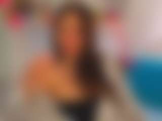Live cam show with RefugioSlomba - New Shaved Pussy on Mixed Magazine Live