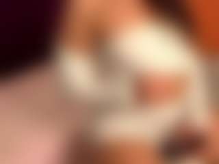 Live cam show with RefugioSlomba - Domination on slutload