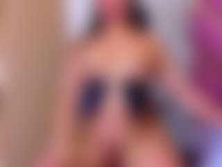 Live cam show with softlatina - New Spank on Camsoda