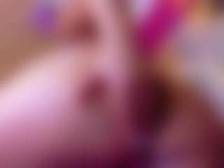 Live cam show with softlatina - Middle Aged on Streamer API