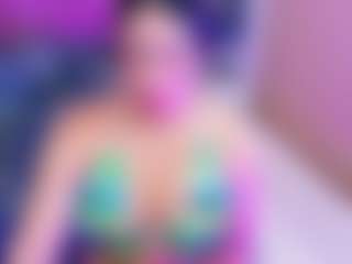 Live cam show with softlatina - MILF Teen (18+) on madthumbs