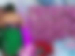 Live cam show with softlatina - Middle Aged on Fit Hotties