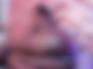 Live cam show with SophiaScottX - Brown Eyes on livesuperchat.net