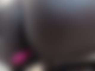 Live cam show with SophiaScottX - Black Amateur on Strip Flash - Live Sex Shows