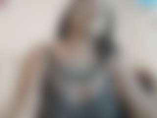 Live cam show with MRS.RICHWRLD - Black on CamClone