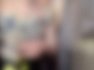 BrittaCutforth's Live Sex Cam Show