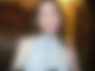 CarliGlendenning MILF webcam performer live streaming