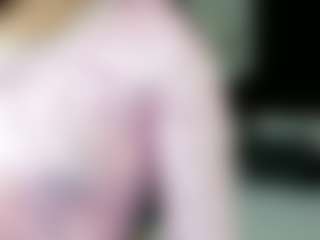 Live cam show with Catherine - Camel Toe on Hubzter Live
