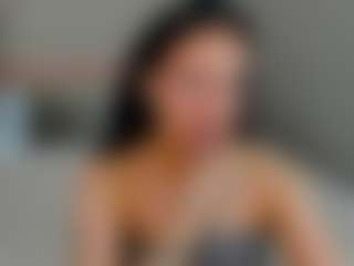 Live cam show with Catherine - Green Eyes on Dolls Live