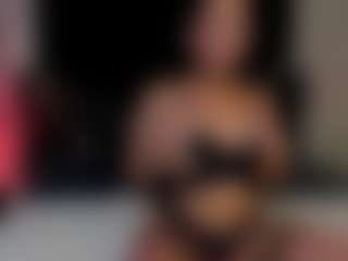 Live cam show with Catherine - Camel Toe on Cam Slut