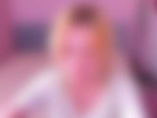 kikipeachhh's Live Sex Cam Show