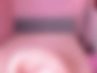 Live cam show with kikipeachhh - Smoking on SinfulBabes