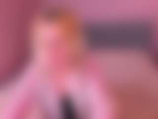 Live cam show with kikipeachhh - College on Dolls Live