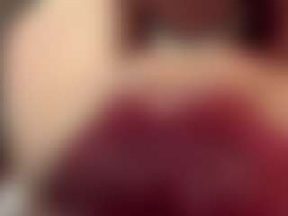 Live cam show with LuciWoolhouse - Blowjob on Dolls Live