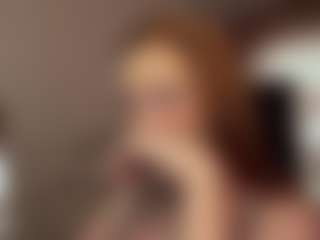 Live cam show with LuciWoolhouse - Strip Mature on eurowanks.com