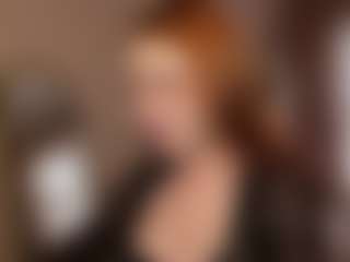 Live cam show with LuciWoolhouse - College Mature on Dolls Live