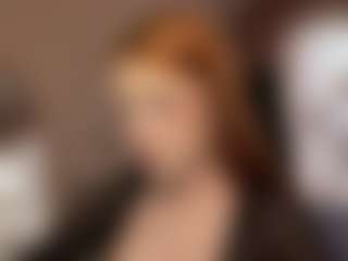 Live cam show with LuciWoolhouse - Fetish MILF on Chatstar
