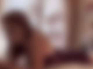 Live cam show with LuciWoolhouse - Brown Eyes Mature on CamwithHer