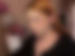 Live cam show with LuciWoolhouse - Mature on Soda Cam