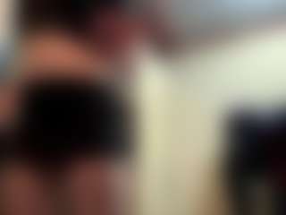 Live cam show with MarinaDicey - Squirt on Sweet Sext