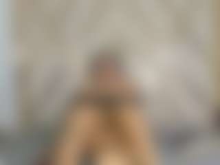 Live cam show with miitchasm - Middle Aged on StripNow