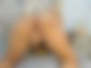 Live cam show with miitchasm - Public Latina on Camsoda | colombia