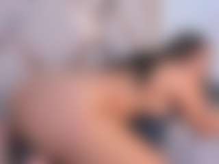 Live cam show with miitchasm - Striptease on livesuperchat.net